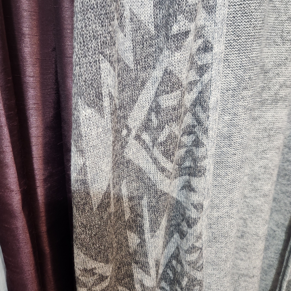 I'm In Love With Derek Aztec Open Front Hooded Cardigan Small Gray - Picture 6 of 16